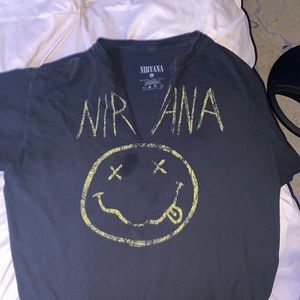 vintage nirvana tee